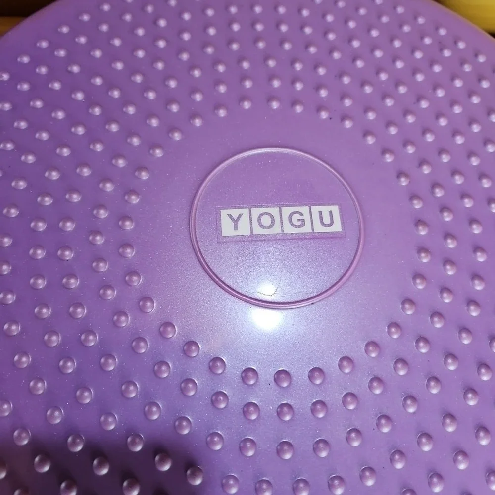 YOGU Pilates Yoga Inflated Purple‎ Air Stability Wobble Cushion 13 inches *EUC*